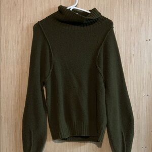 Universal Thread Dark Green Turtleneck Sweater